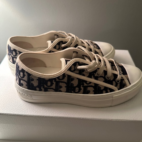 Walk'n'Dior Sneaker Deep Blue Dior Oblique Embroidered Cotton - Picture 4 of 5